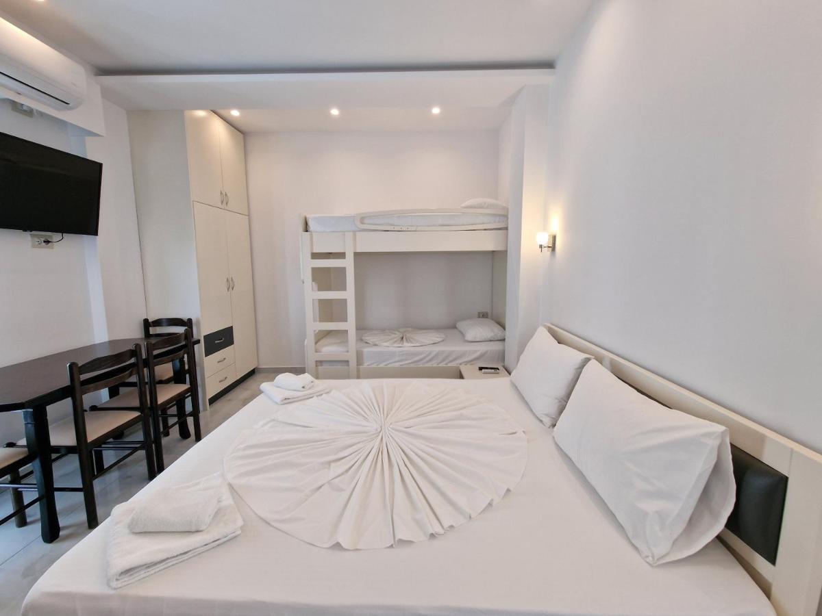 Apartments Mario Ксамил Экстерьер фото